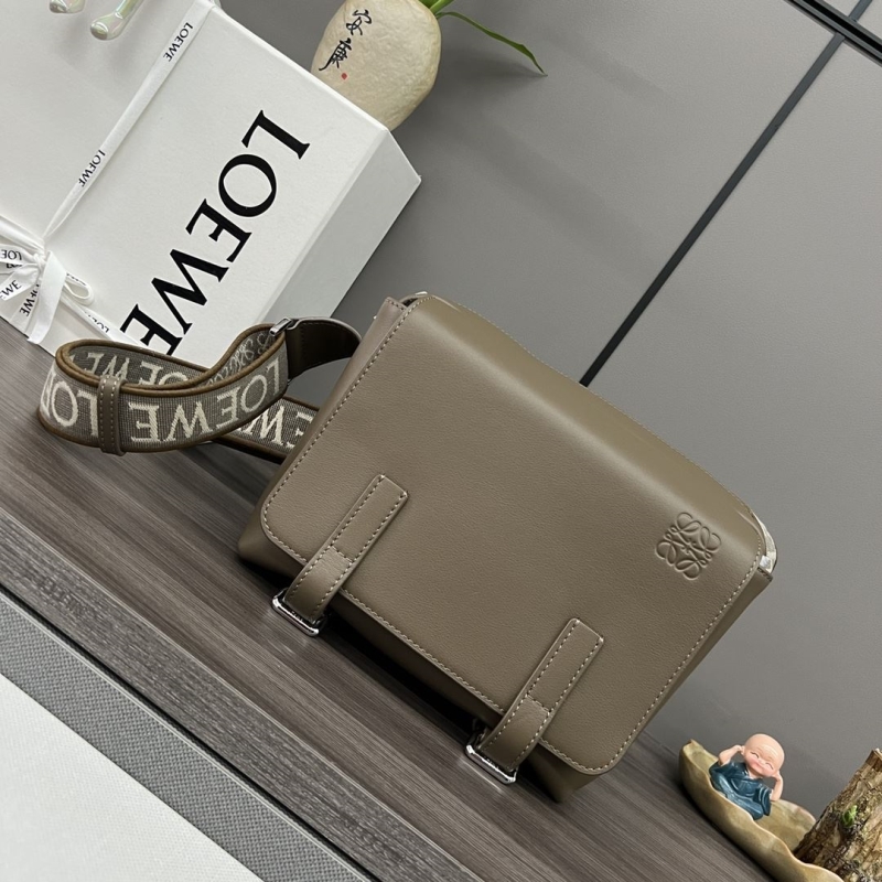 l*ew* satchel bags